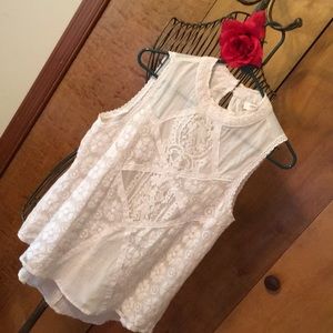 Umgee Vintage cream colored top